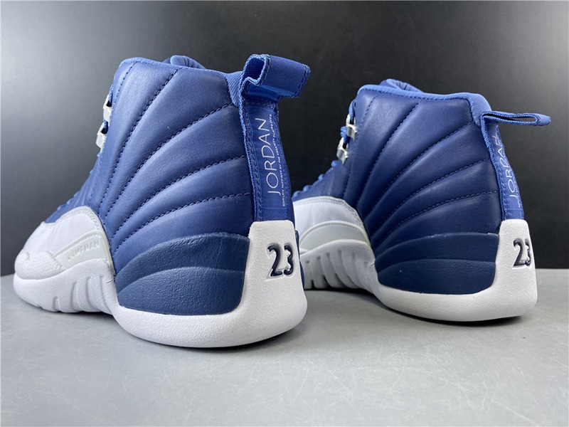 Air Jordan 12(130690-404 )